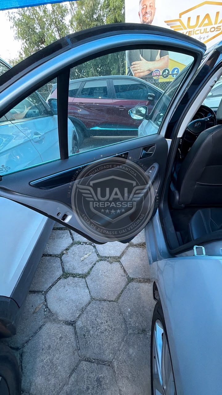 VW Jetta Higline foto 15