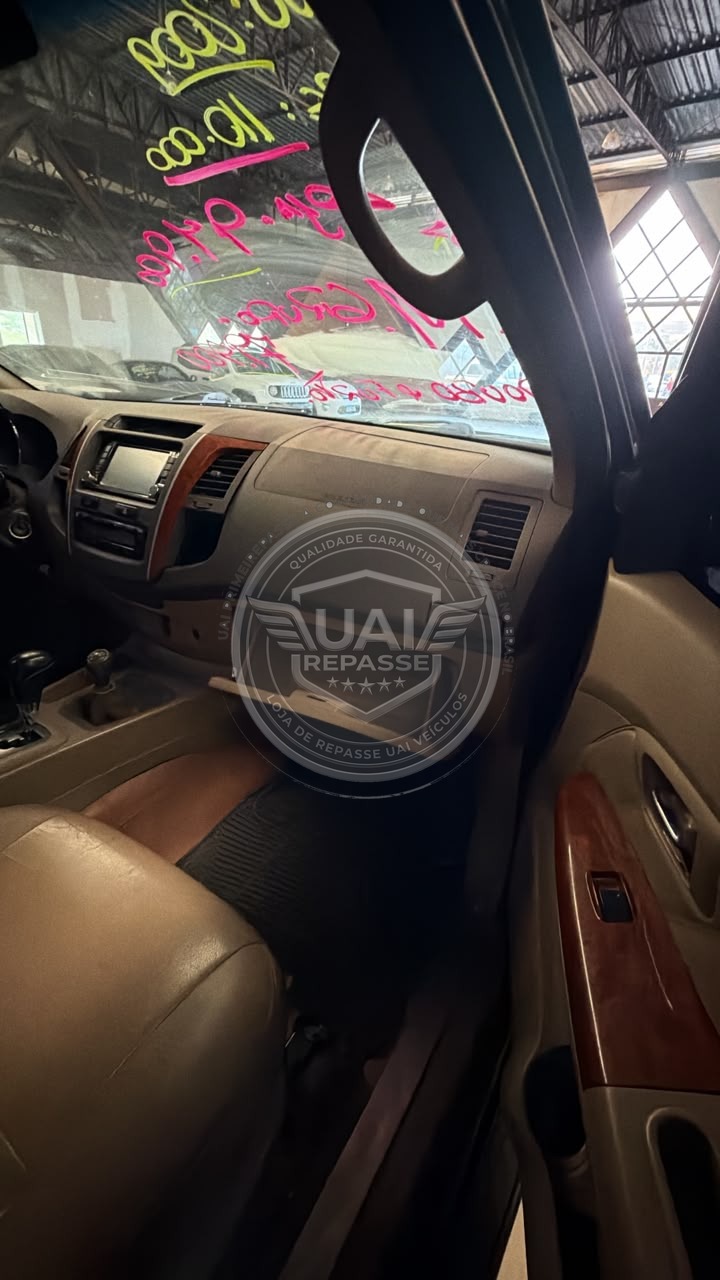Toyota Hilux SW4 SRV foto 22
