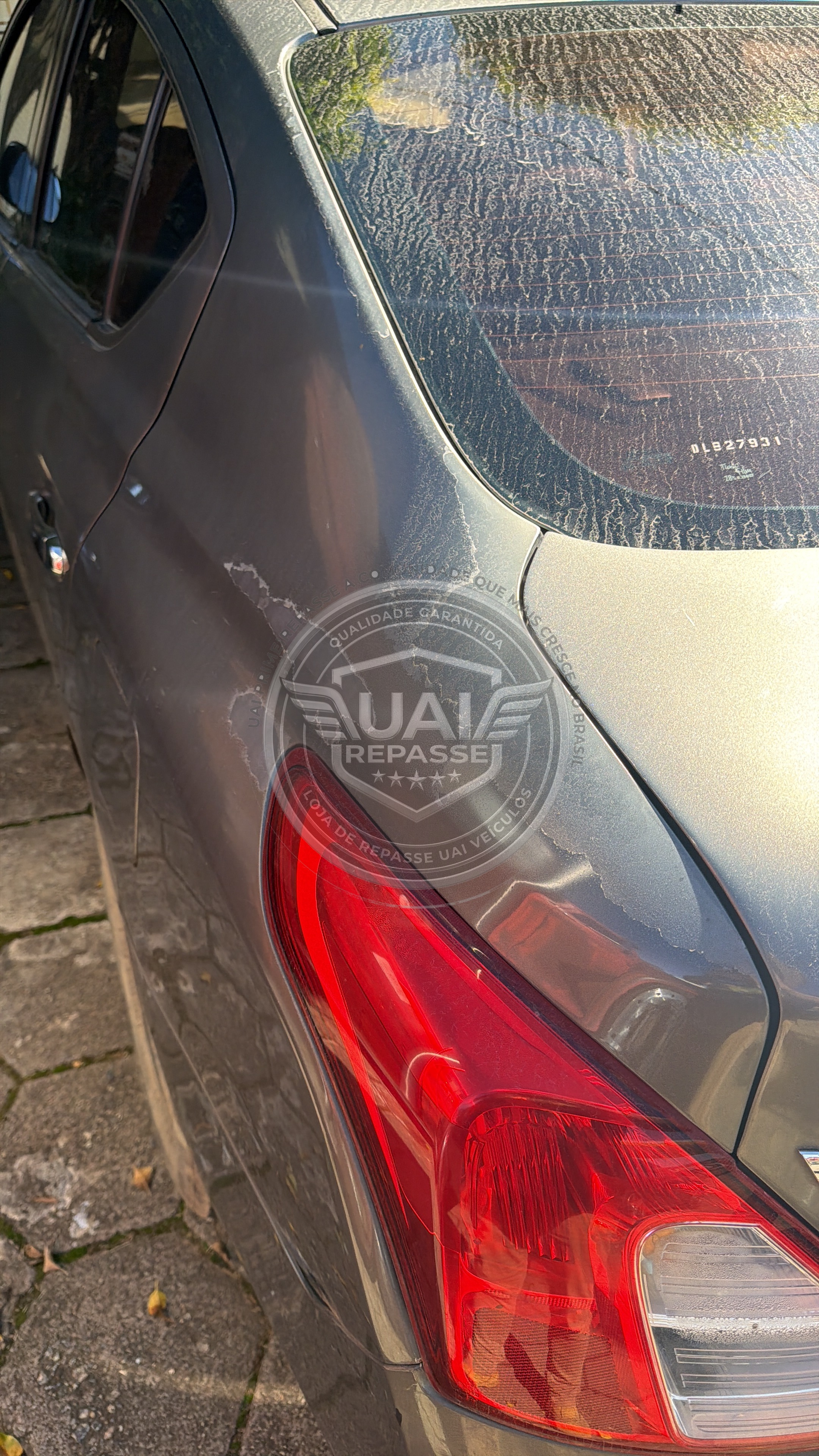 Nissan Versa foto 8