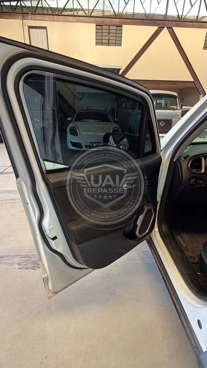 Jeep Renegade Edição 75 Anos - Blindada foto 3