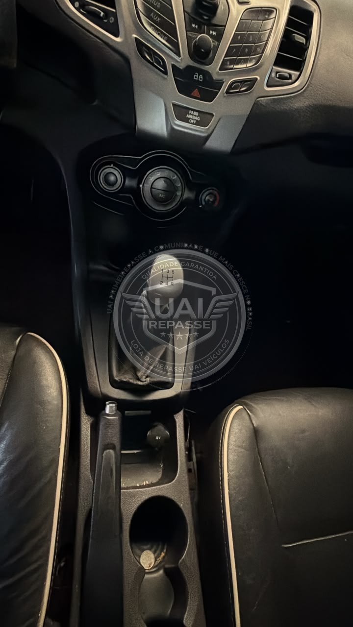 Ford - Fiesta Sedan Blindado foto 18